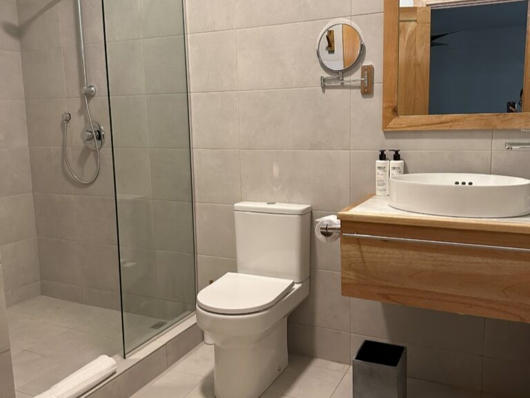 Bananaquit-Washroom-768x1024