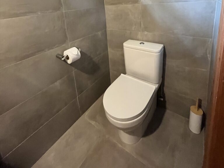 IMG_3045-1-min-768x1024