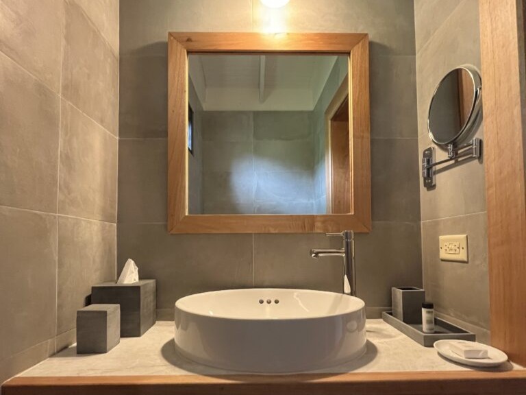 IMG_3061-min-768x1024