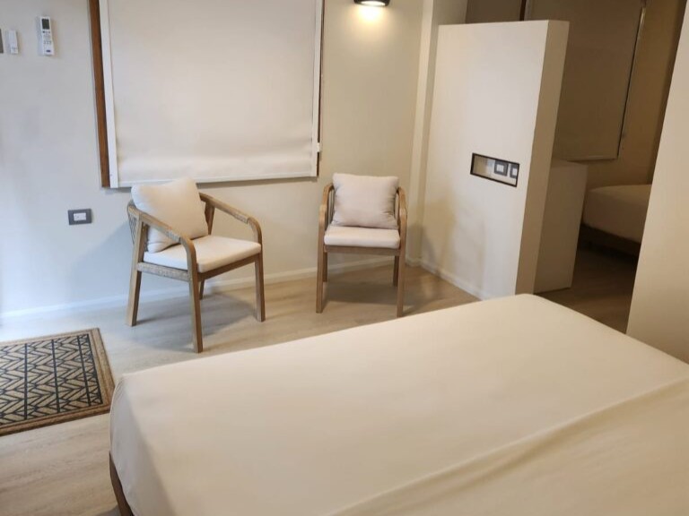 PHOTO-2024-02-21-16-12-57-768x1024